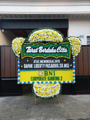 Papan Bunga Duka di Dayu
