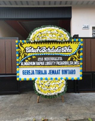 Papan Bunga Duka di Dayu